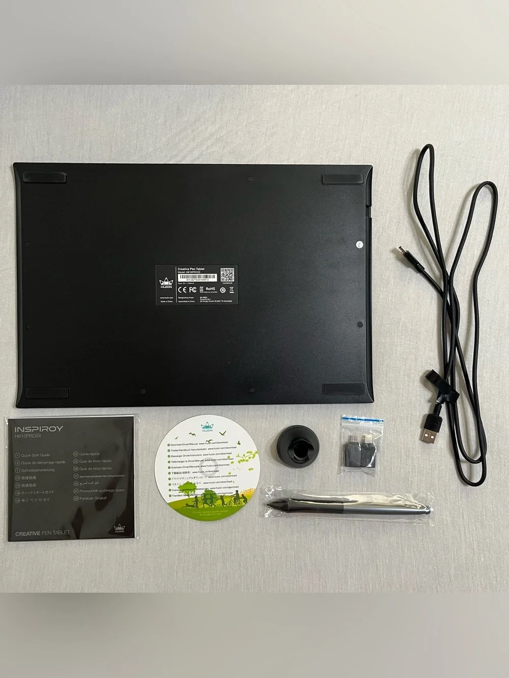 Huion Inspiroy Black Graphics Drawing Tablet with Pen and Accessories H610PROV2